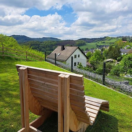 Ferienwohnungen Am Aeppelsberg Volkesfeld Экстерьер фото